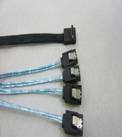 Oculink (SFF-8611) Right Angled to 4x SATA Straight w/ Latch