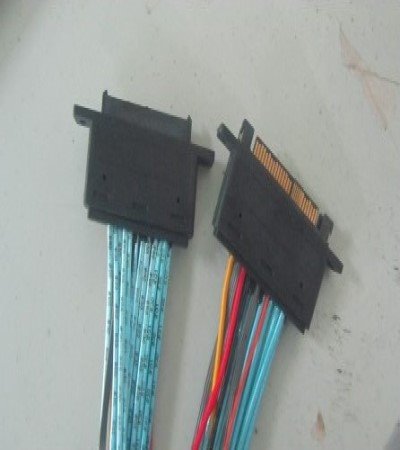 SFF-8639 Male to Female Full Wiring Diagram
